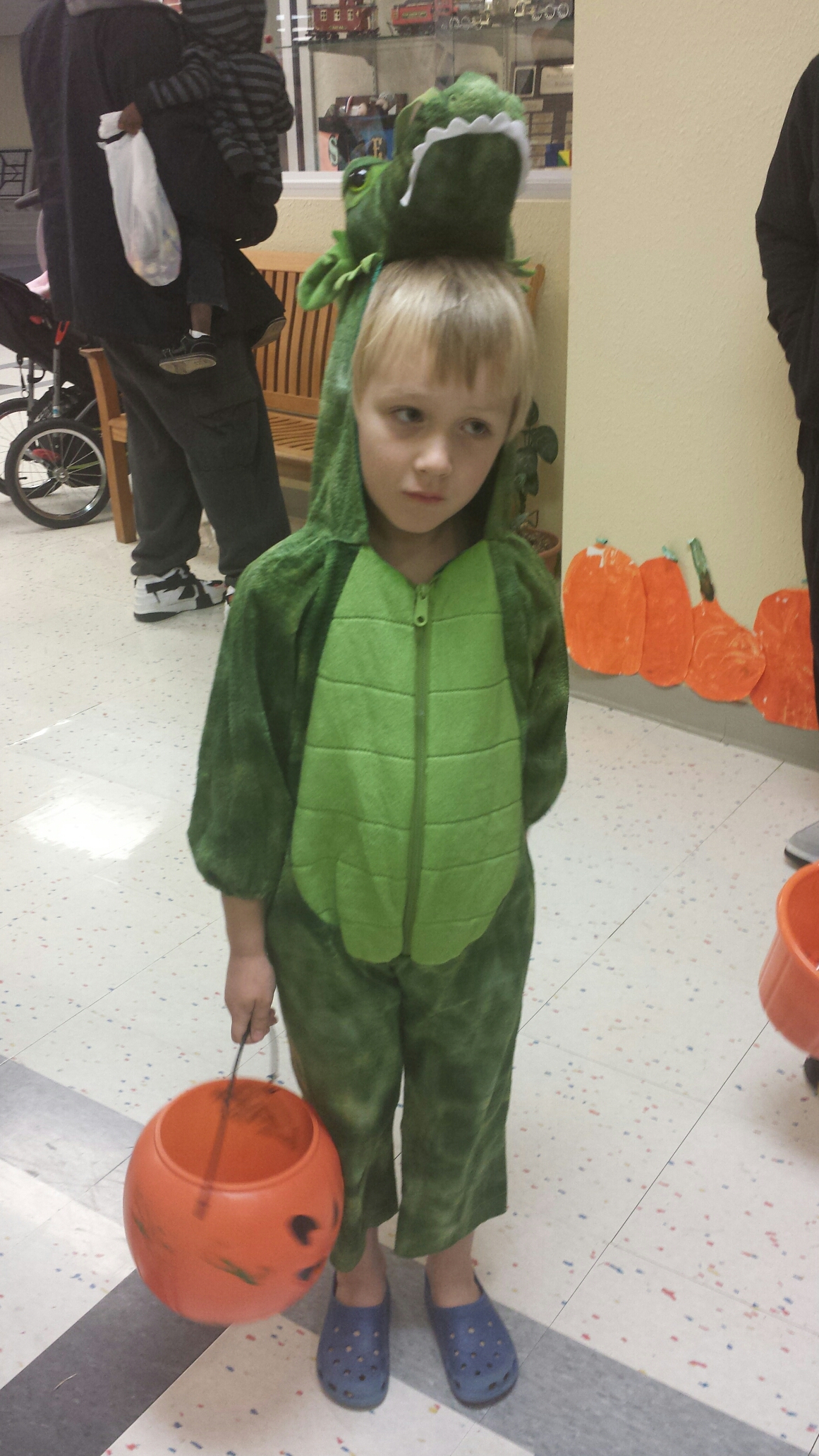20151029_182600.jpg image